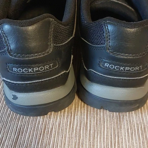 Mens black Rockport lace up shoes - Picture 4 of 6